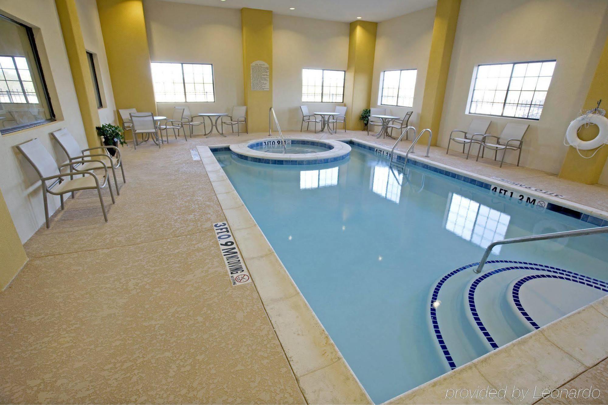 Days Inn By Wyndham Salado Facilities photo